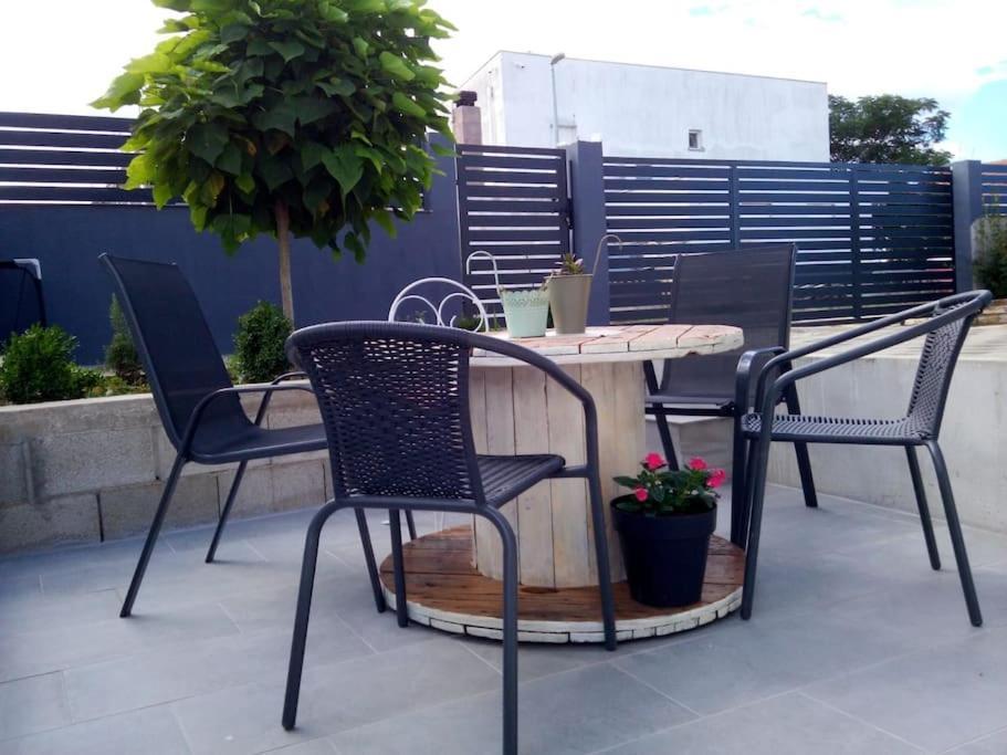 Kalo, Novoureden Stan + Besplatan Parking Appartement Murvica  Buitenkant foto