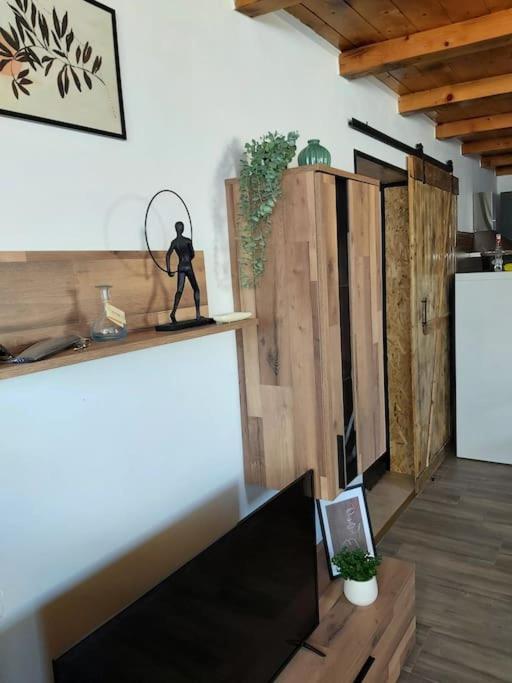 Kalo, Novoureden Stan + Besplatan Parking Appartement Murvica  Buitenkant foto